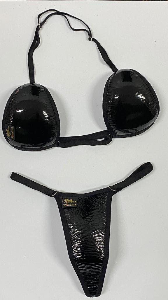 Bikíni fita brasileiro de tecido preto vinil